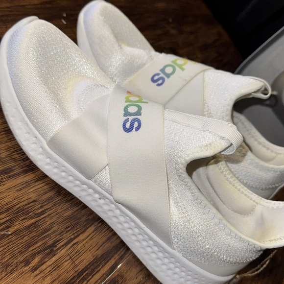 Adidas Shoes , NEVER worn - Picture 2 of 4